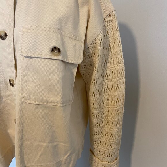 Beautiful Classy Women's Jean Jacket with Sweater Sleeves New without Tags - Picture 3 of 8